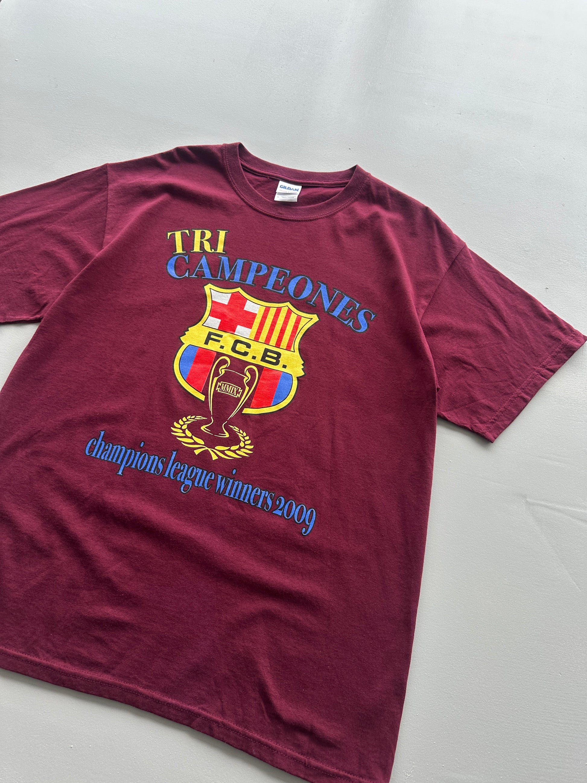 FC Barcelona Tri Campeones Champions League 2009 Vintage T-Shirt - Large