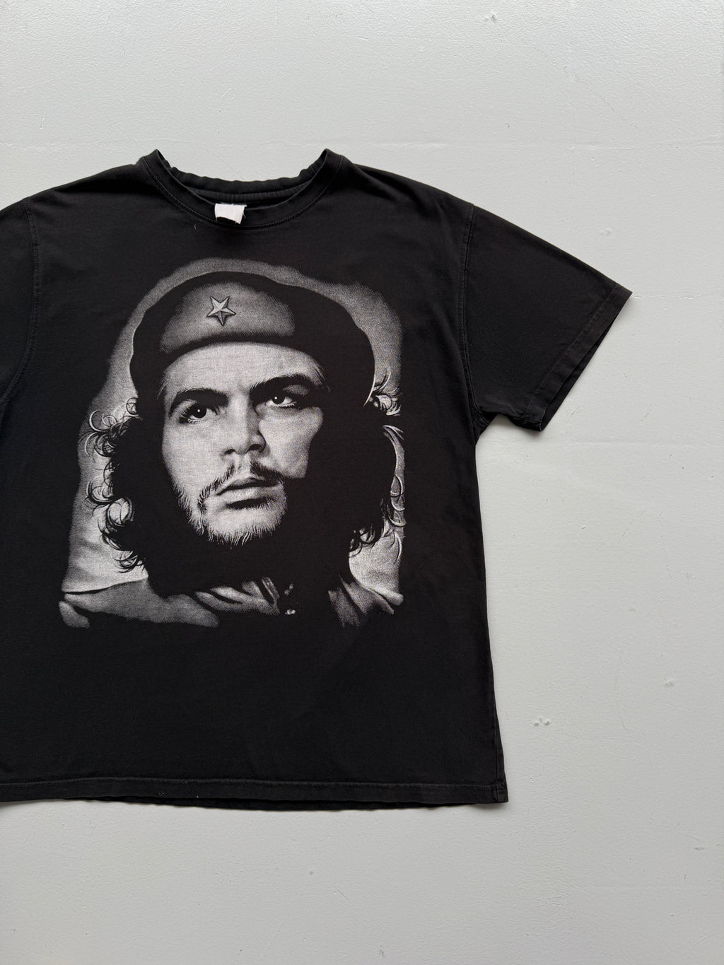 Black Che Guevara 90's Vintage Graphic T-Shirt - Medium