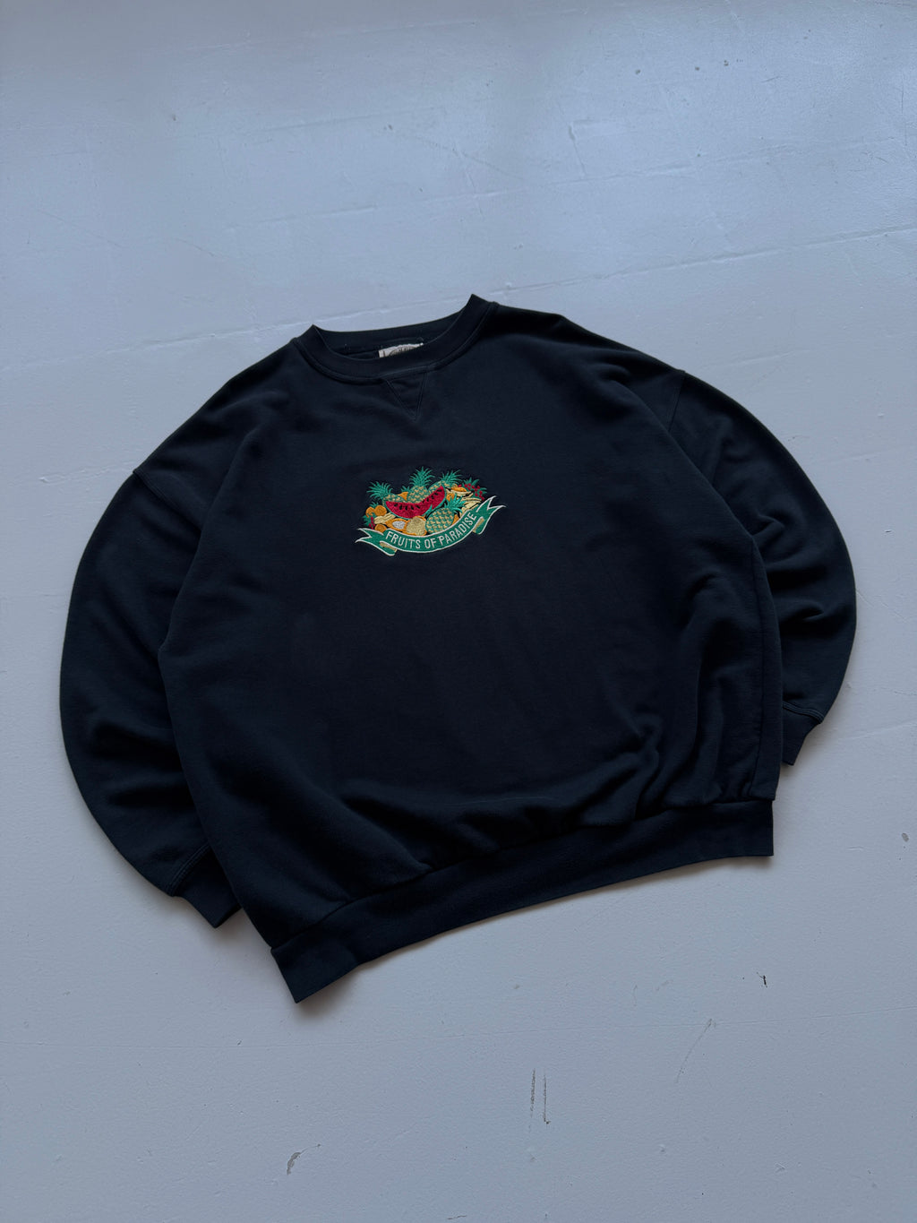 Black Fruits of Paradise 90's Vintage Graphic Sweatshirt Jumper - XL