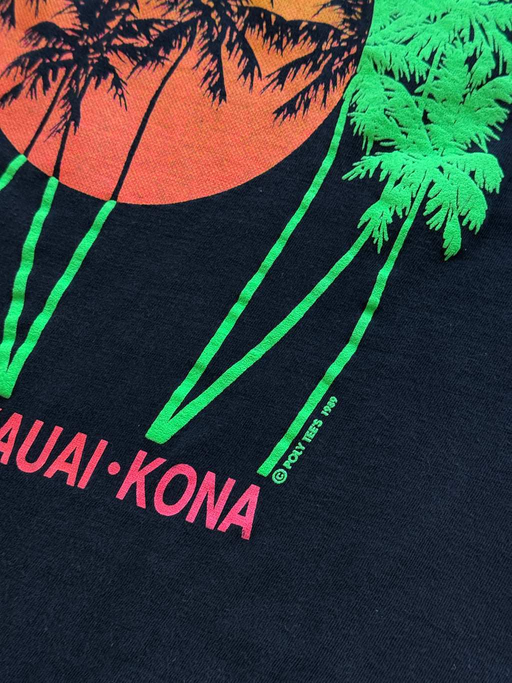 Black Hawaii 00's Vintage Tourist Graphic T-Shirt - Large