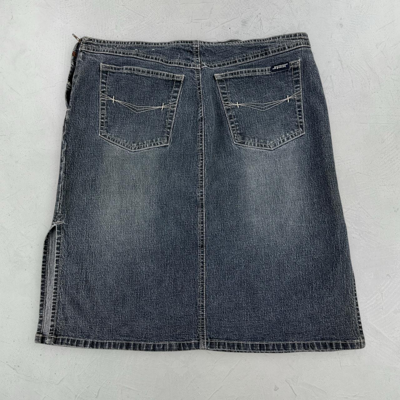 Squeeze Denim Vintage Mini Skirt - W30 L21