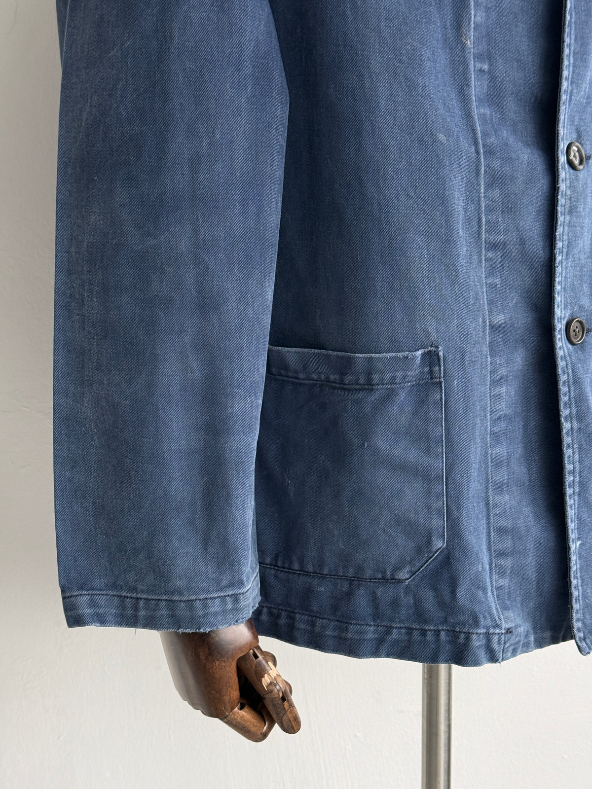 Faded Blue Italian Made 90's Vintage Workwear Chore Jacket CH450 - Medium