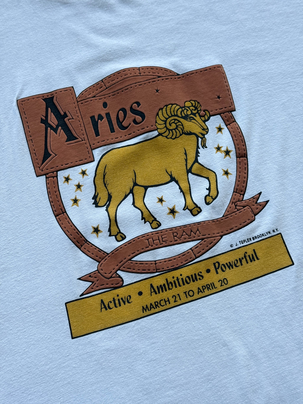 White Aries 90's Vintage Graphic Single Stitch T-Shirt - Large