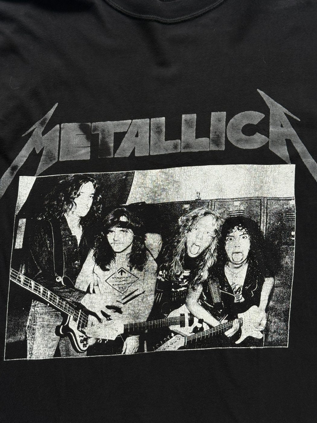 Metallica Band Photo 90's Vintage Graphic T-Shirt - Large