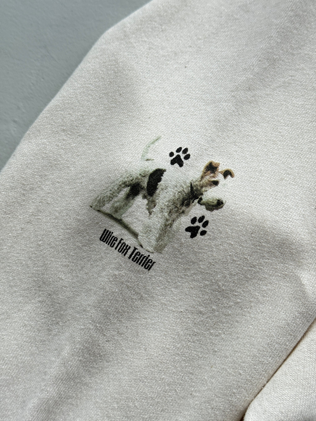 Beige Wire Fox Terrier 90's Vintage Graphic Novelty Sweatshirt Jumper - Medium