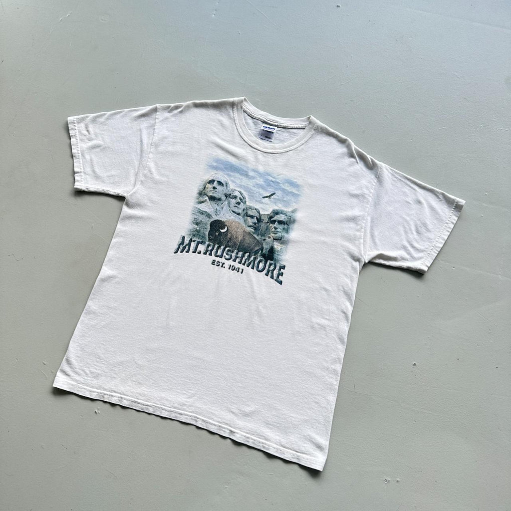 White Mount Rushmore 90s Vintage T-shirt - Large