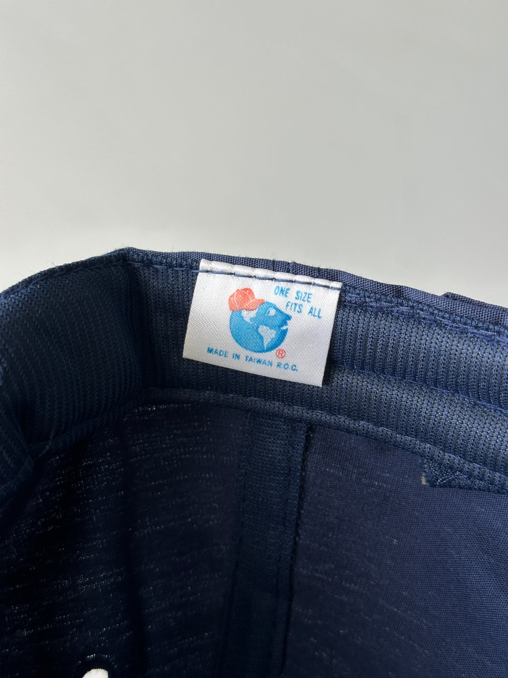 Navy Porter's Fab. 90's Vintage SnapBack Cap