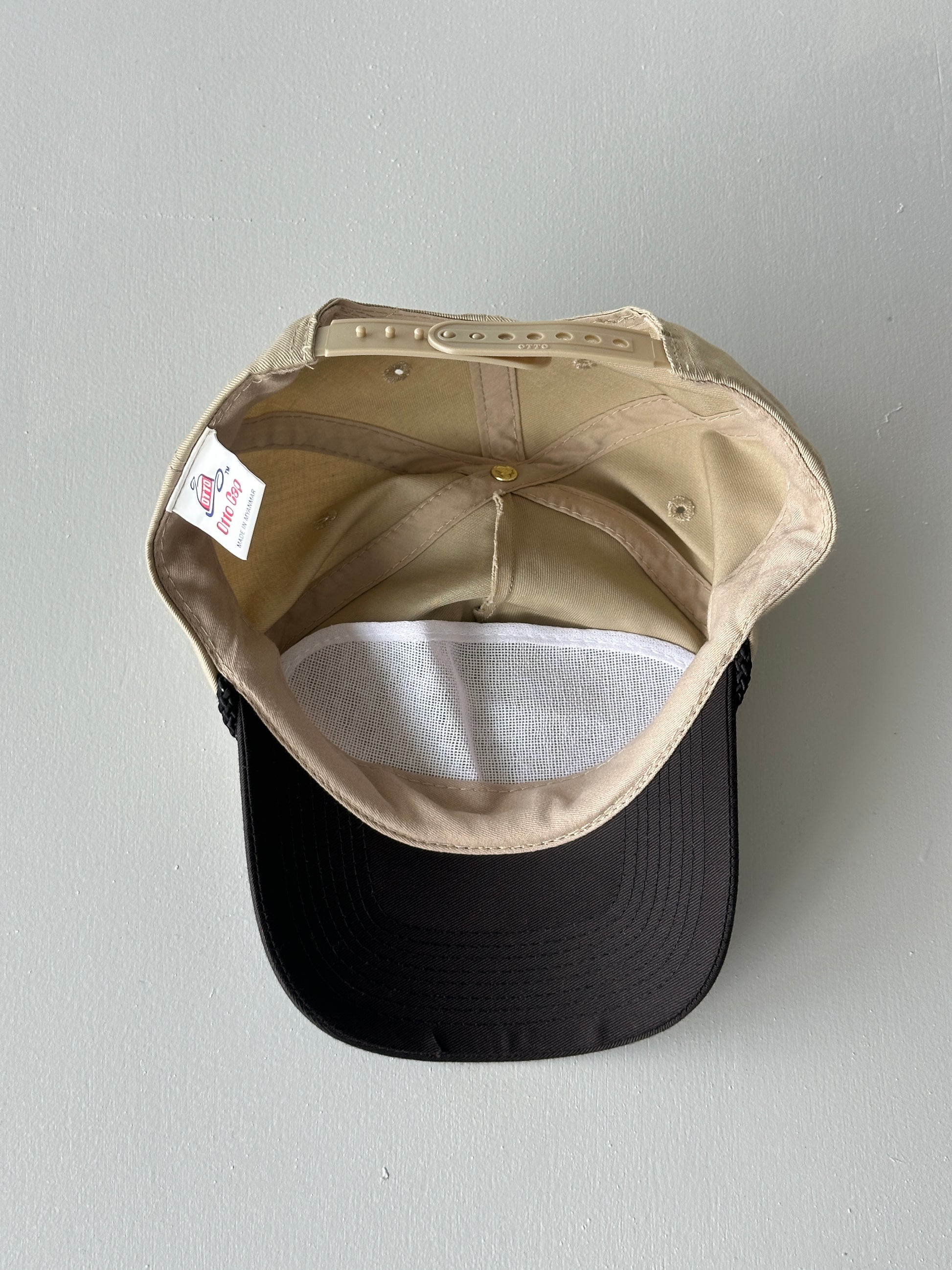 Stone / Black Thornsbury Reunion 2004 Vintage SnapBack Trucker Cap