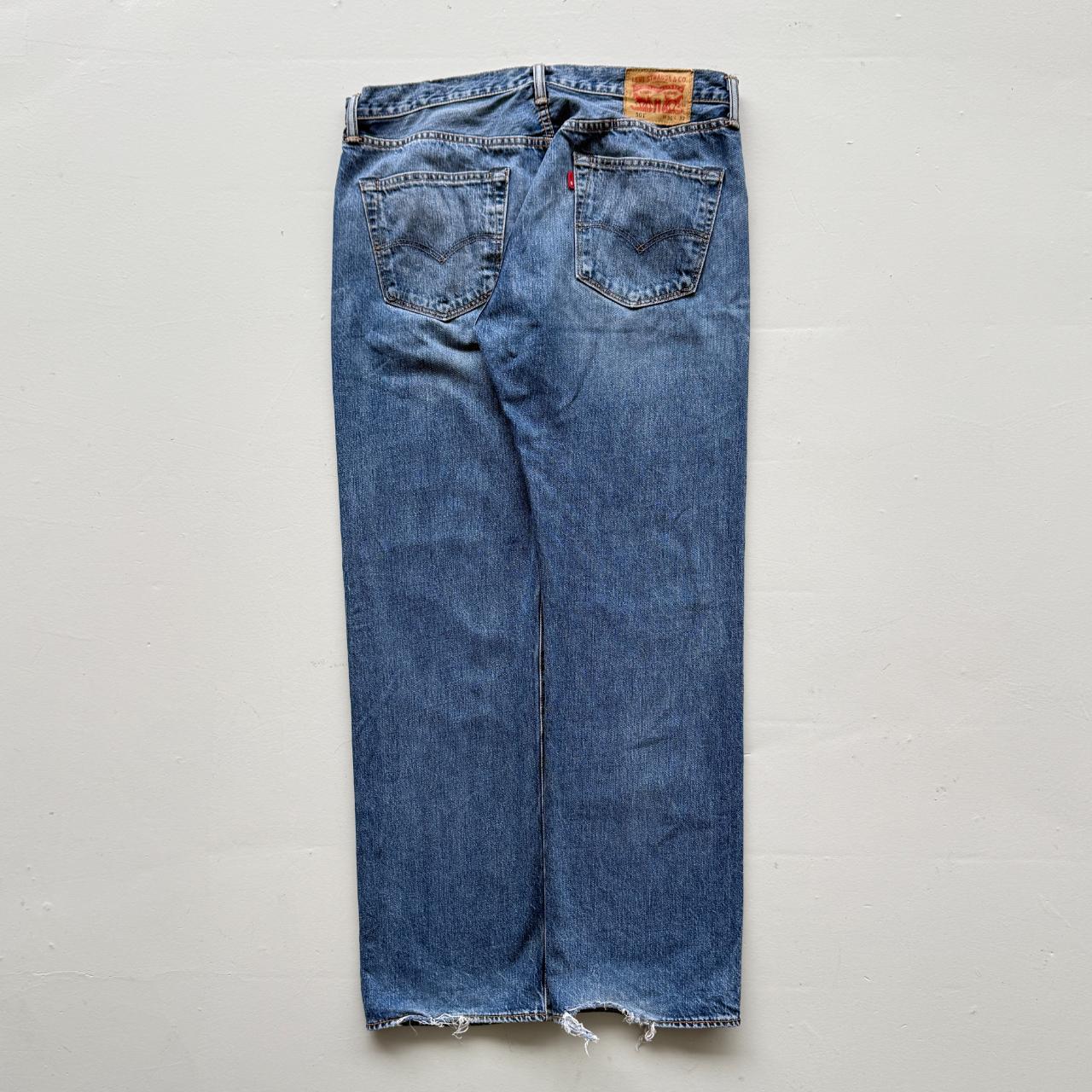 Blue Levi's 501 Denim Straight Leg 90's Vintage Jeans - 36” x 32”