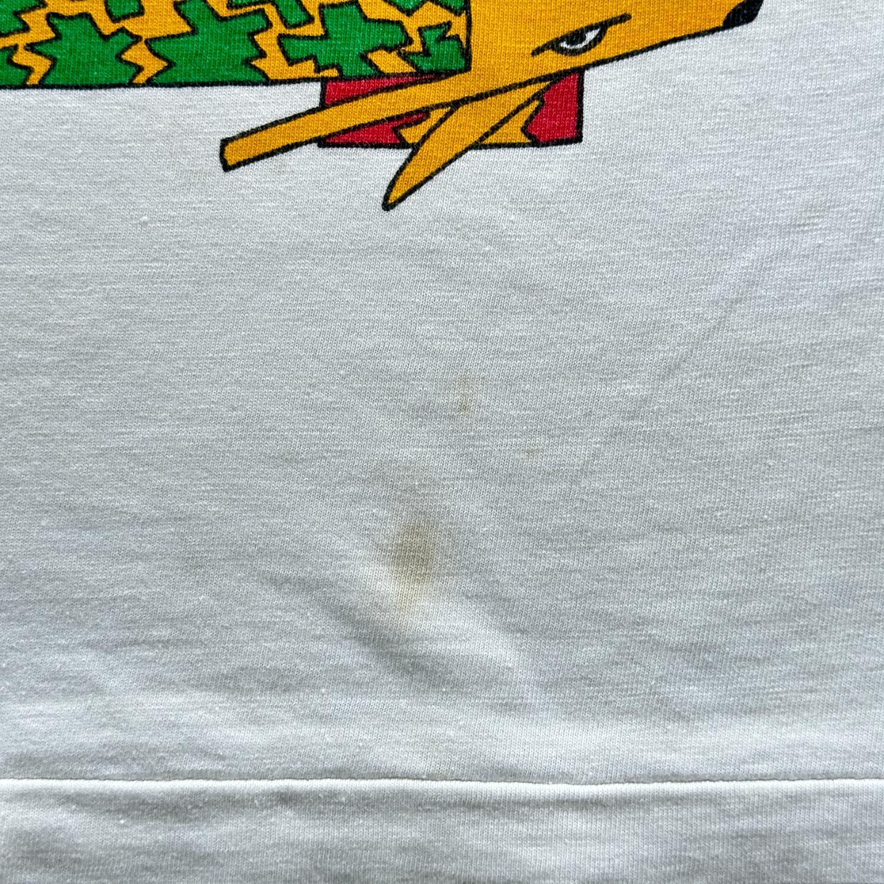 White Abstract Art Giraffe Vintage 90's T-shirt - Medium