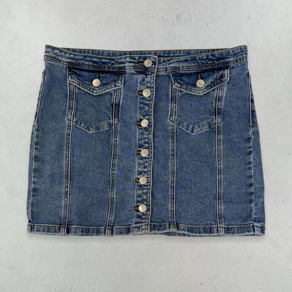 Womens Y2K Denim Mini Skirt - 32” x 15” Medium Size 10