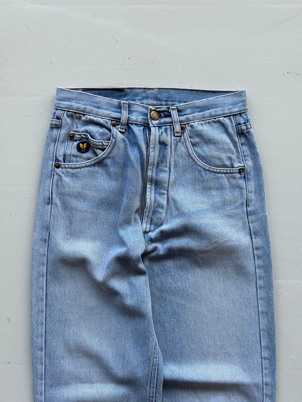 Denim Avirex 90's Straight Leg Vintage  Mom Jeans - 24” x 26”