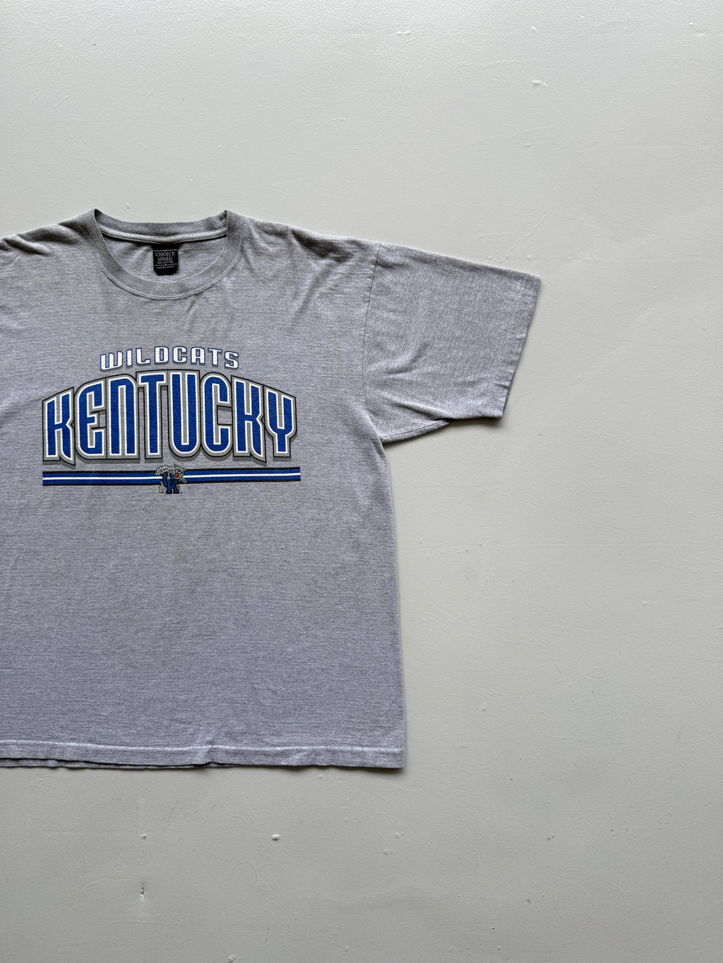 Grey Wildcats Kentucky 00's Vintage Collage Basketball T-Shirt - XL