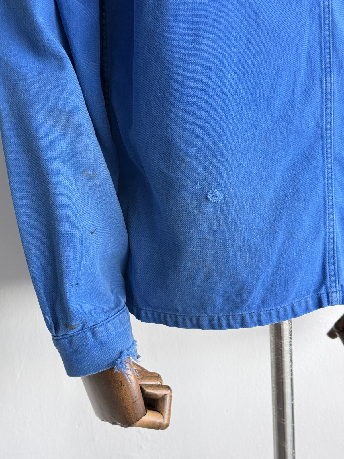 Thrashed Blue Adolphe Lafont 70's Vintage Workwear Chore Jacket CH522 - Small