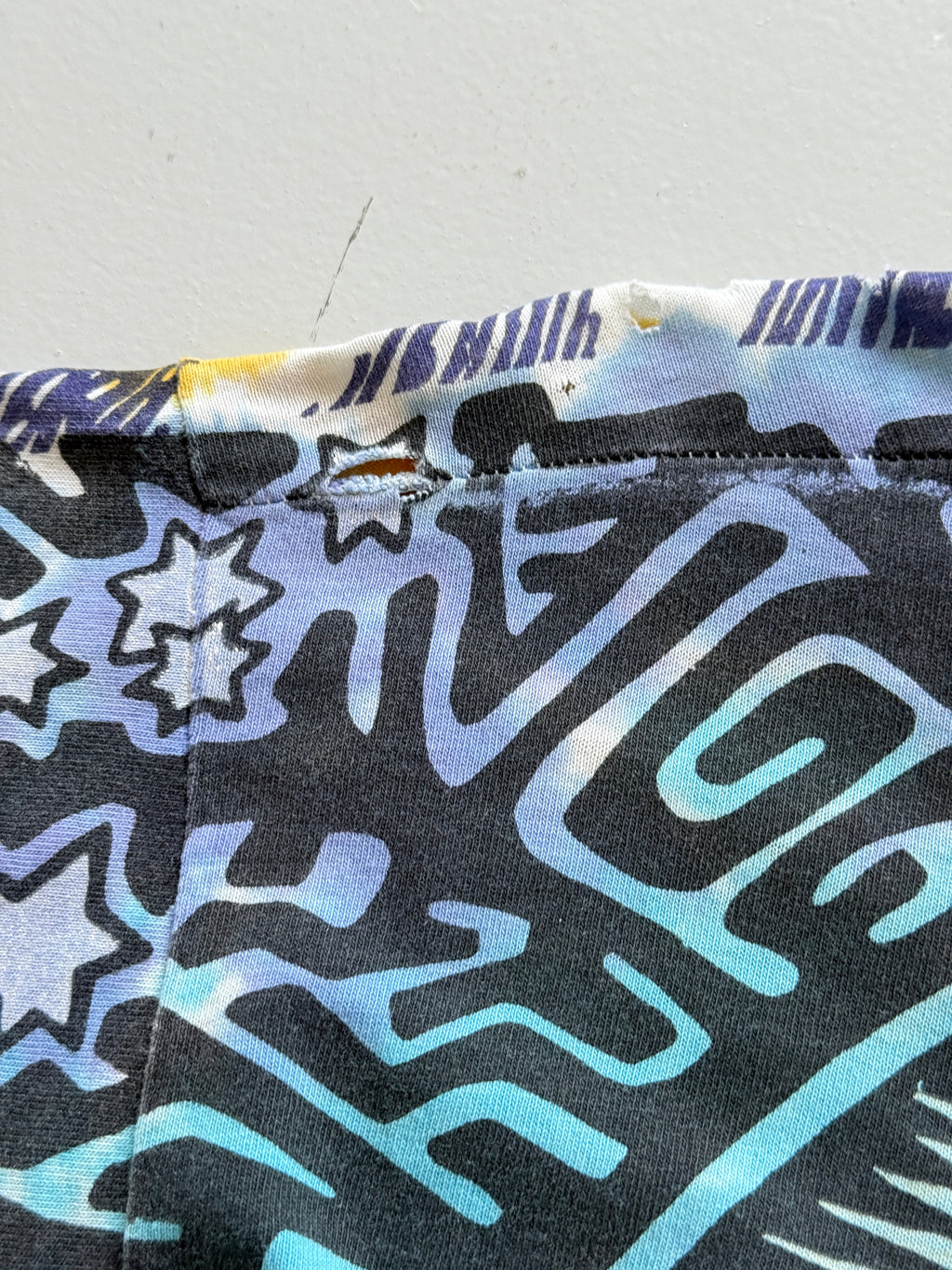Liquid Blue Sun and Moon 90s Vintage Single Stitch All Over Graphic T-Shirt - XL