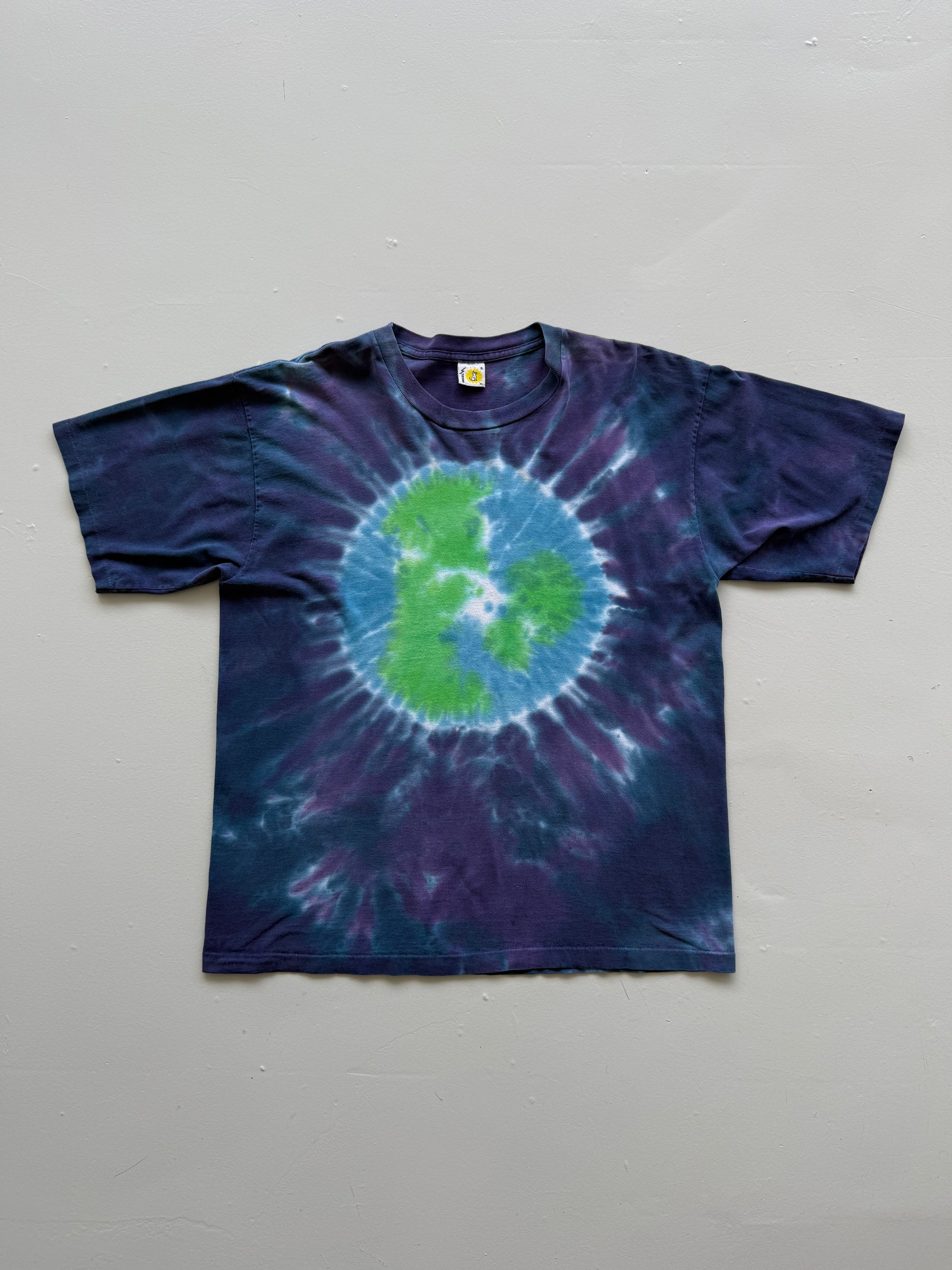 Purple Tie-Dye Earth 90's Vintage Single Stitch T-Shirt - XL