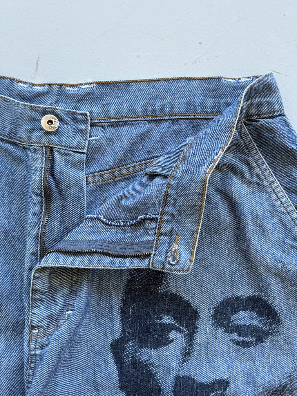 Light Blue 90's Vintage Tupac Hip Hop Denim Jean Shorts - W36 x L13