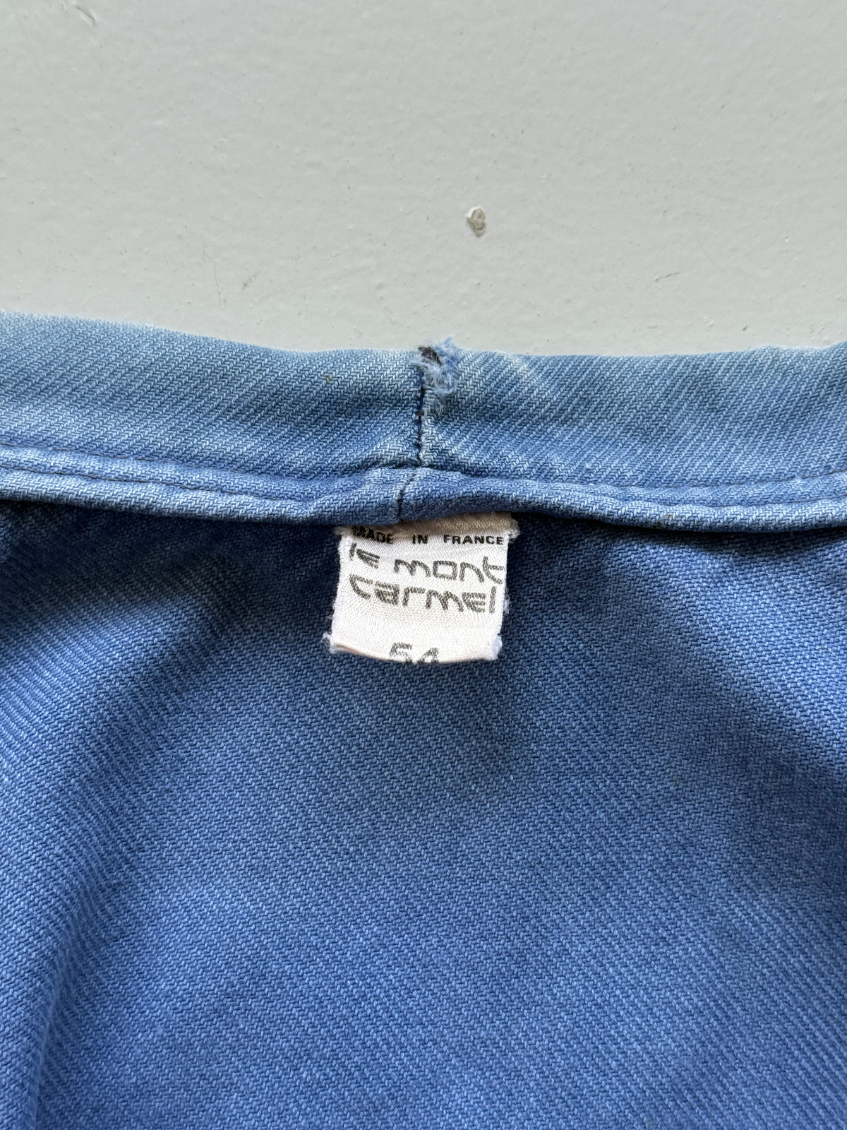 Thrashed Blue Le Mont Carmel 70s Vintage Workwear Chore Jacket CH515 - Medium