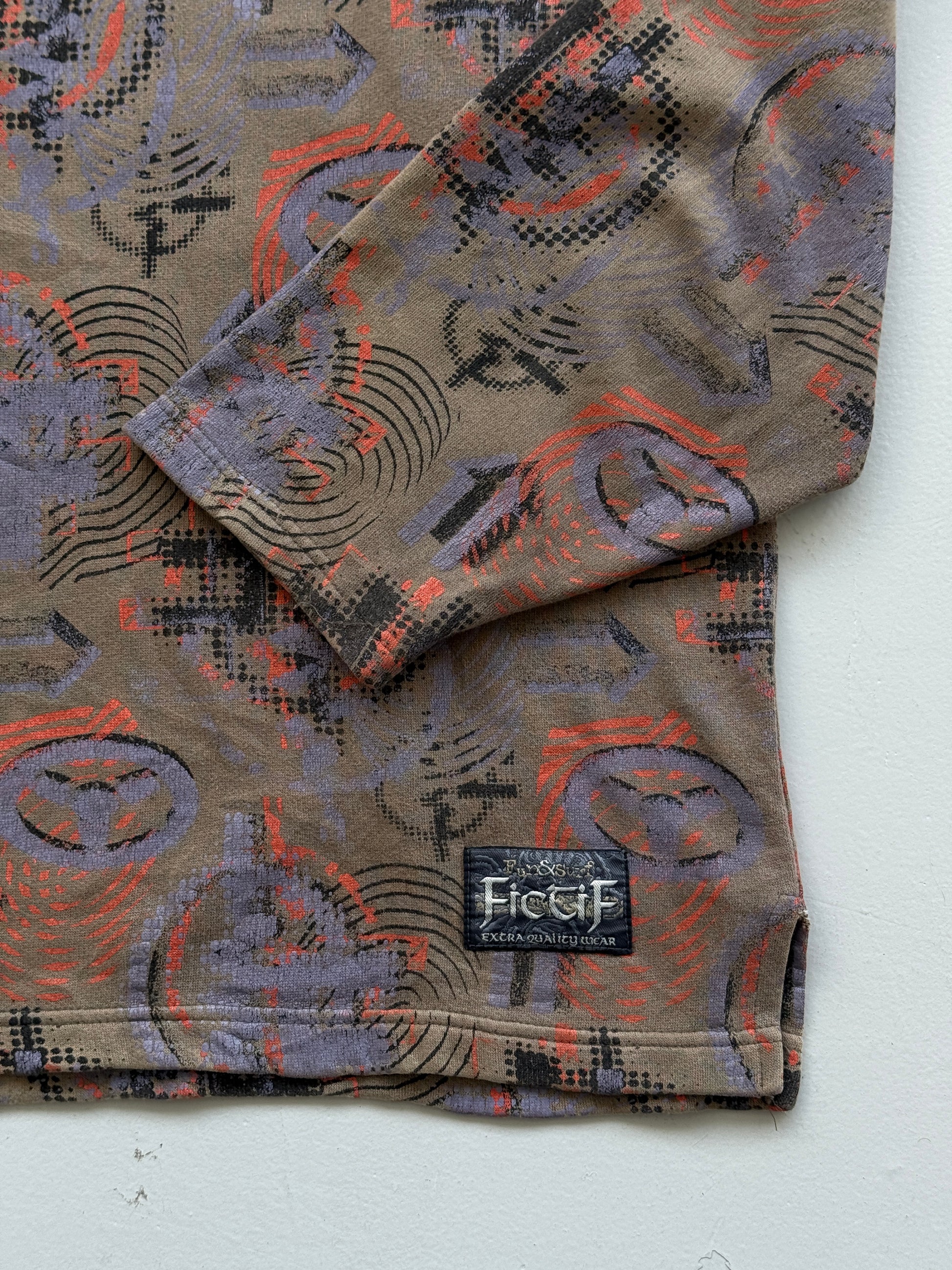 Surfwear All-Over Print 90's Vintage Sweatshirt - Medium