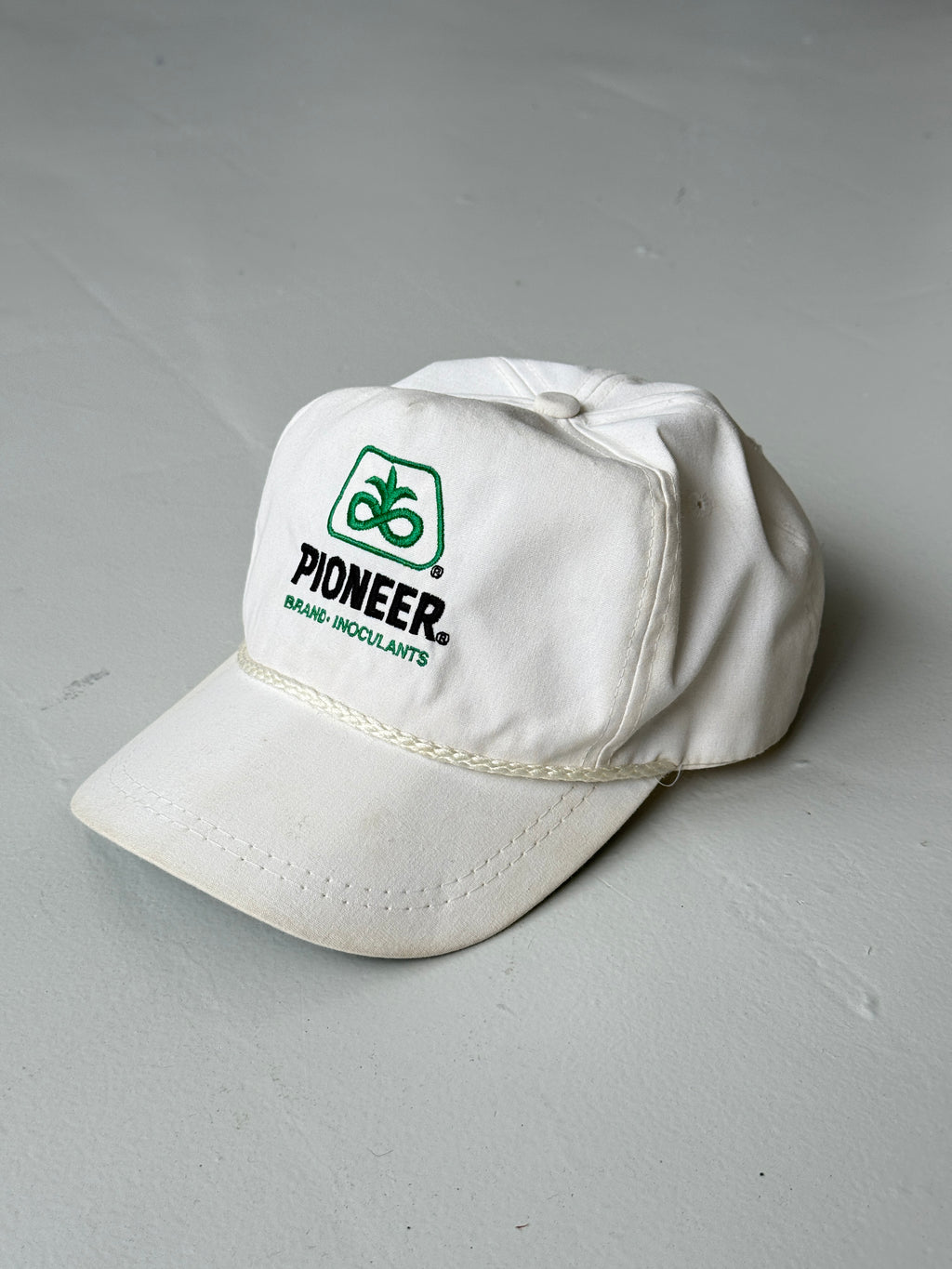 White Pioneer Vintage Cotton SnapBack Trucker Cap