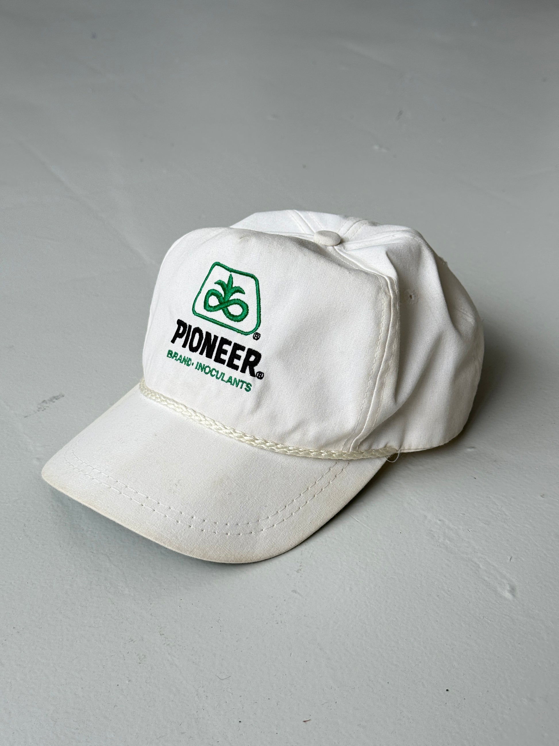 White Pioneer Vintage Cotton SnapBack Trucker Cap