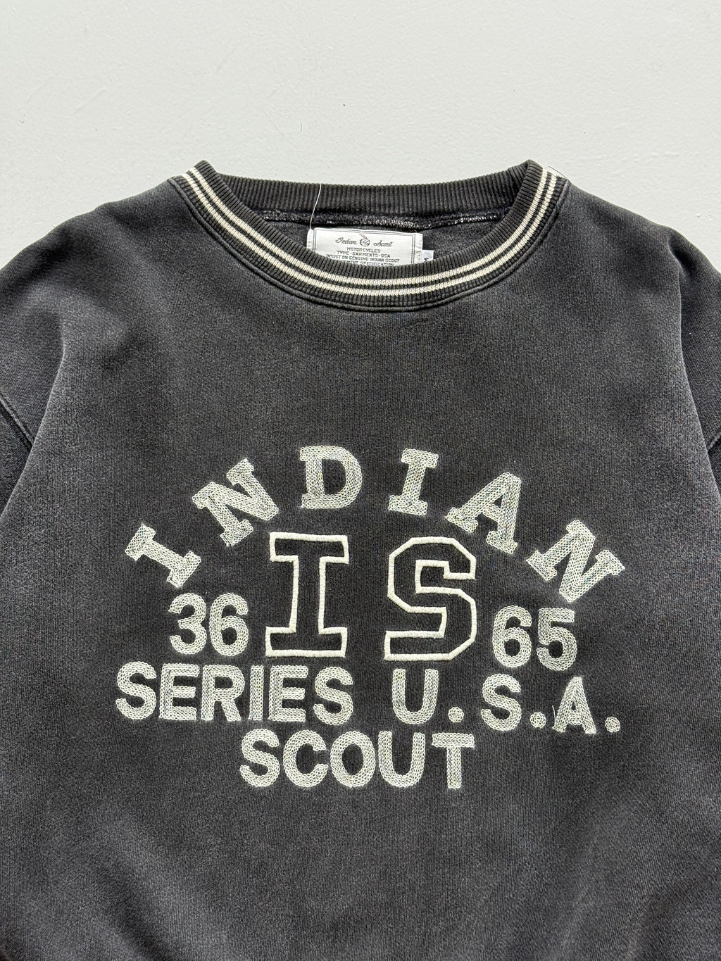 Indian Scout Motorcycles Made in USA 90's Vintage Sweatshirt - Small