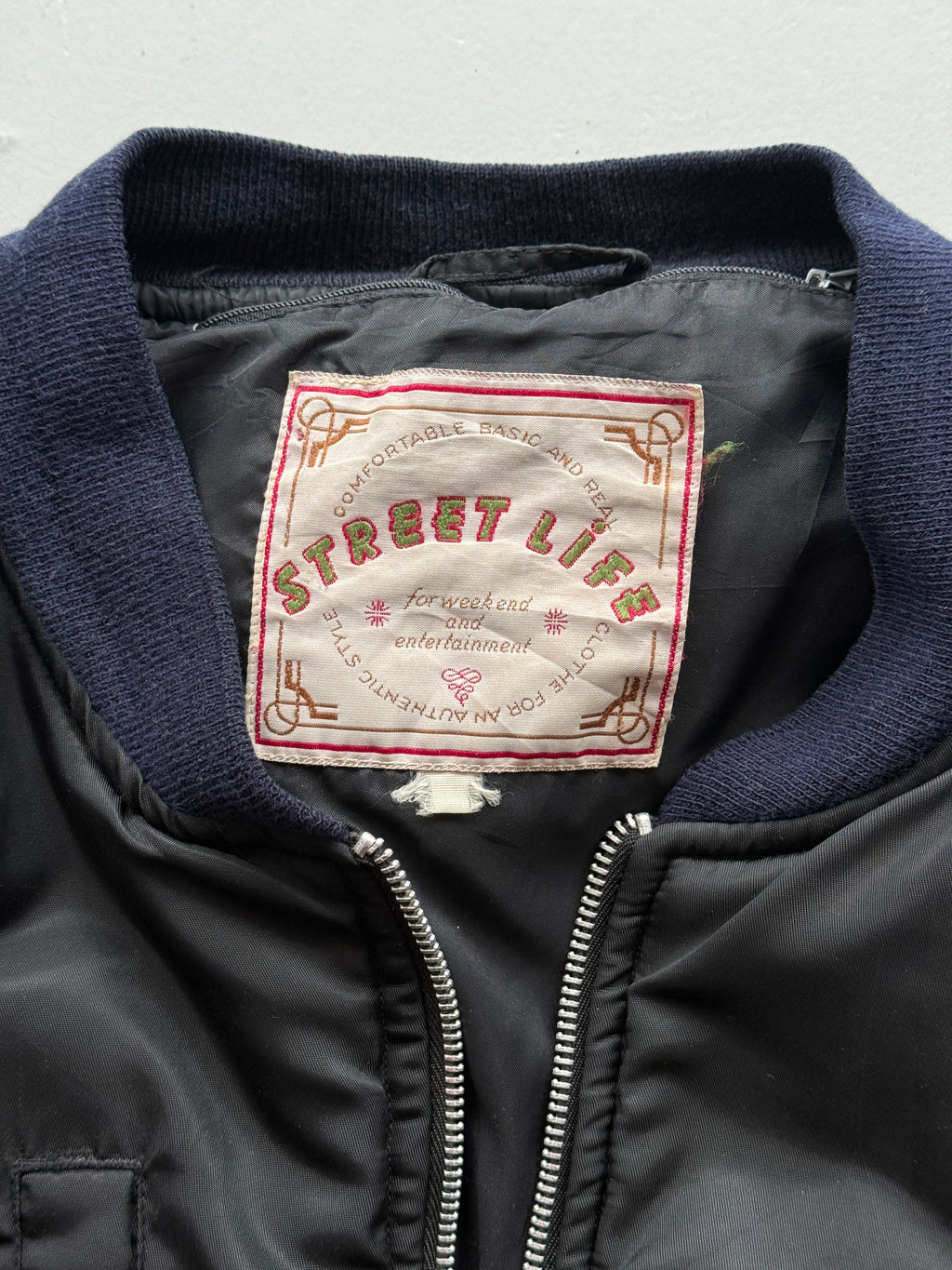 Black Street Life 90's Vintage Puffer Bomber Jacket - XL