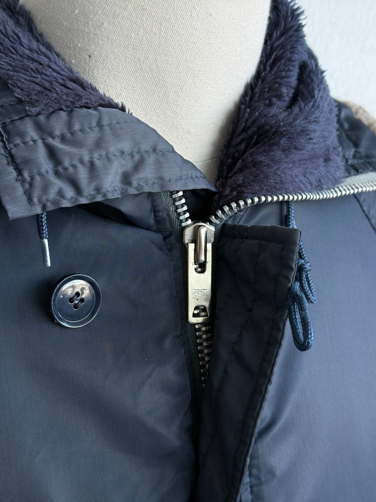 Navy Made in Korea 80's Vintage Snorkel Parka - Small