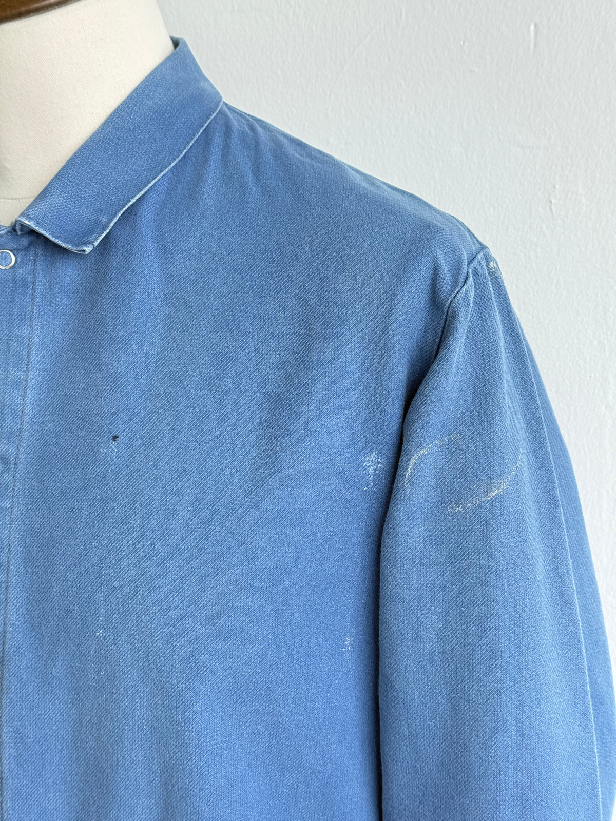 Thrashed Blue French 80's Vintage Workwear Chore Jacket CH444 - Small