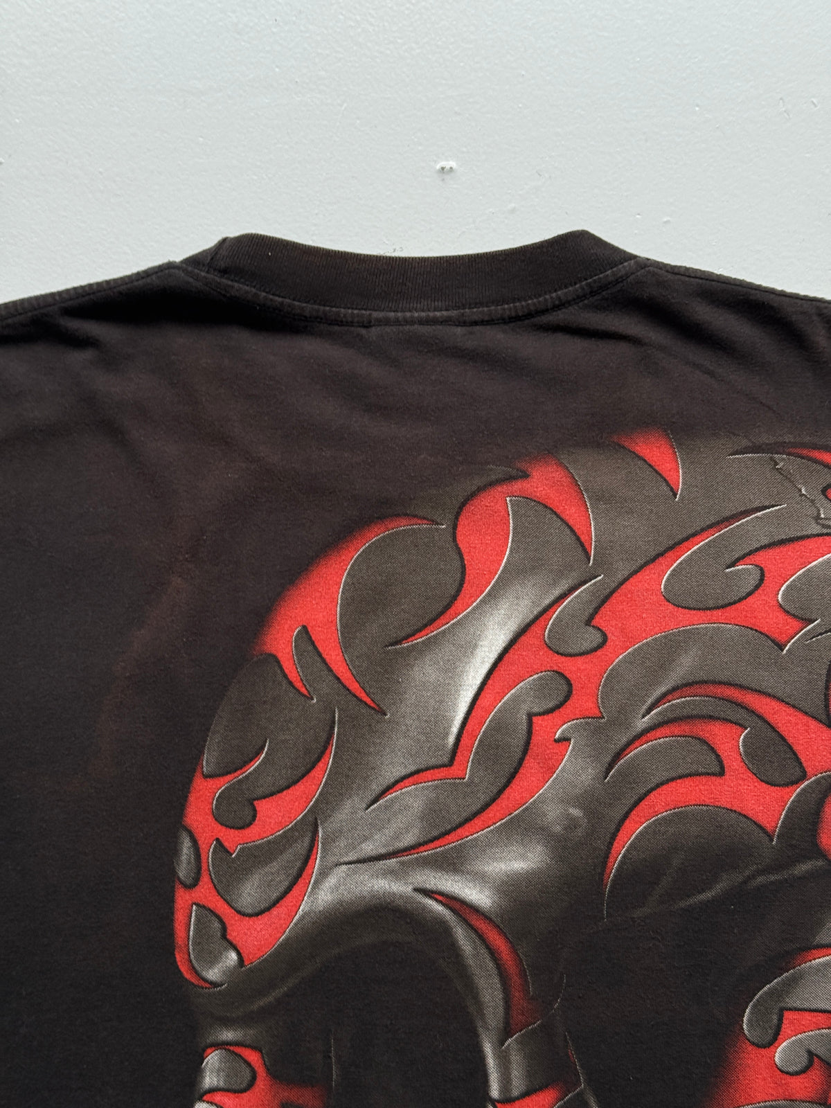 Black Tribal Skull Y2K Vintage Graphic T-Shirt - XL