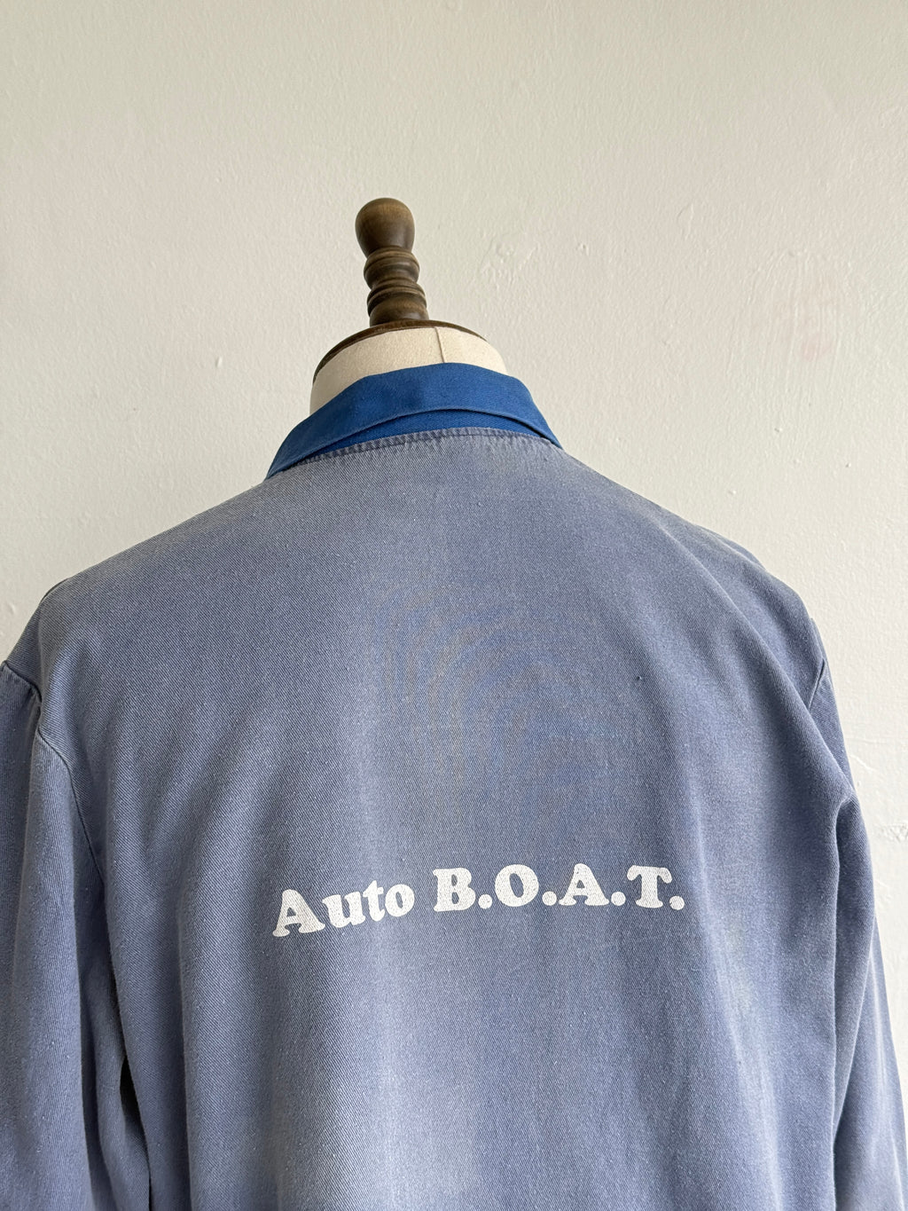 Faded Blue Auto B.O.A.T. French 1960s Vintage Workwear Chore Jacket CH396 - Larg