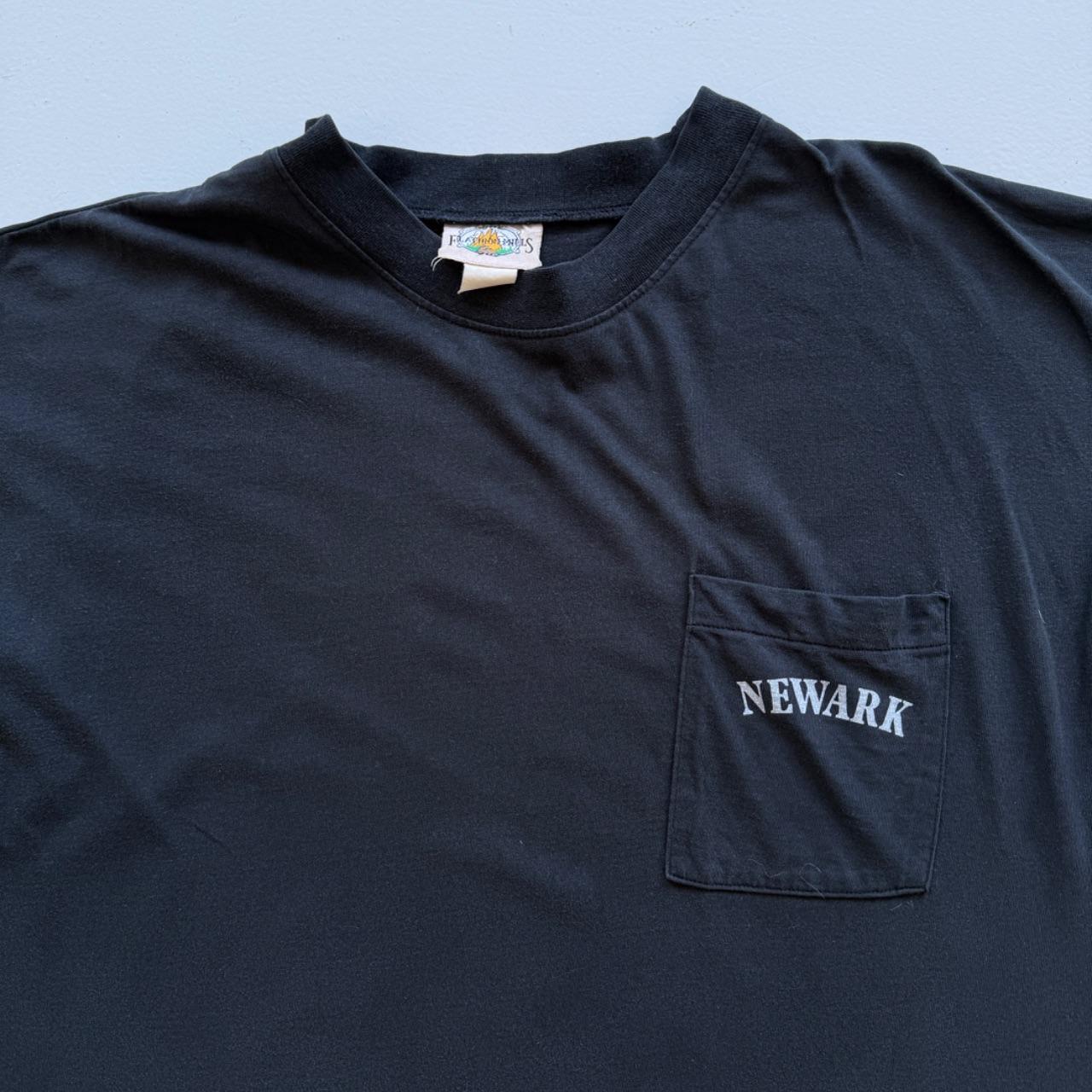 Black Newark 90s Vintage Graphic T-Shirt - XL