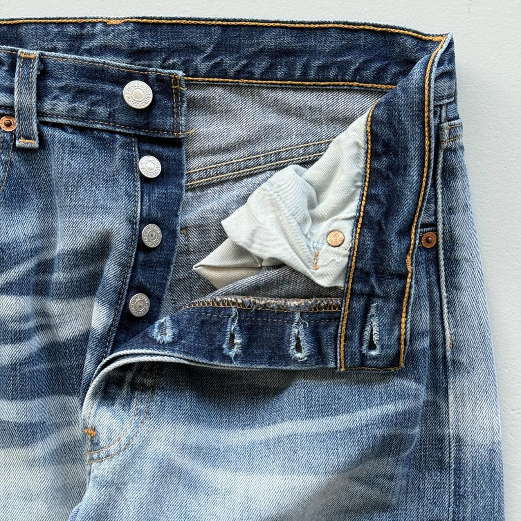 Levi's 501 Denim Straight Leg Y2K Acid Wash Vintage Jeans - 29” x 32”
