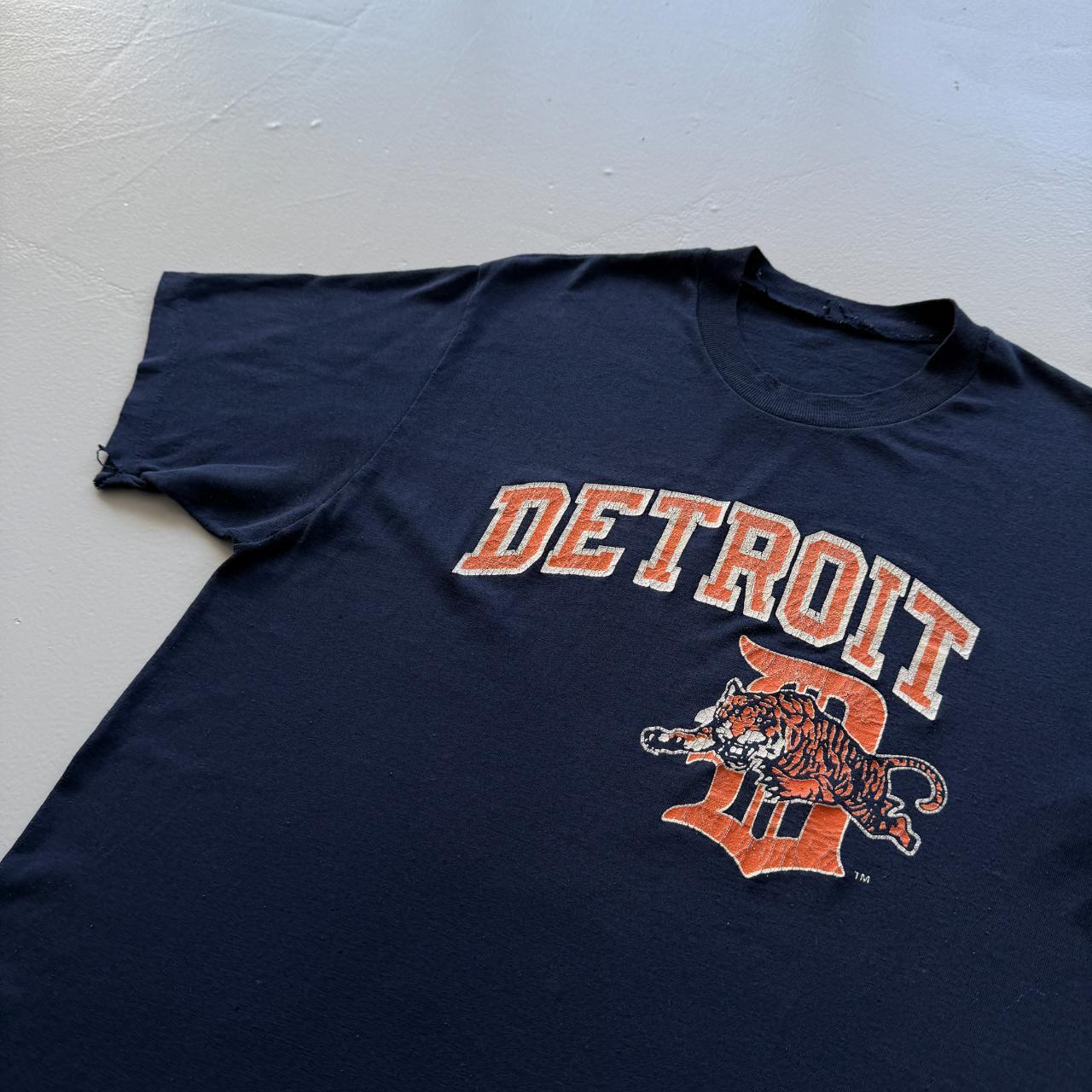 Navy Detroit Tigers American Sports Vintage 80s T-shirt - Medium
