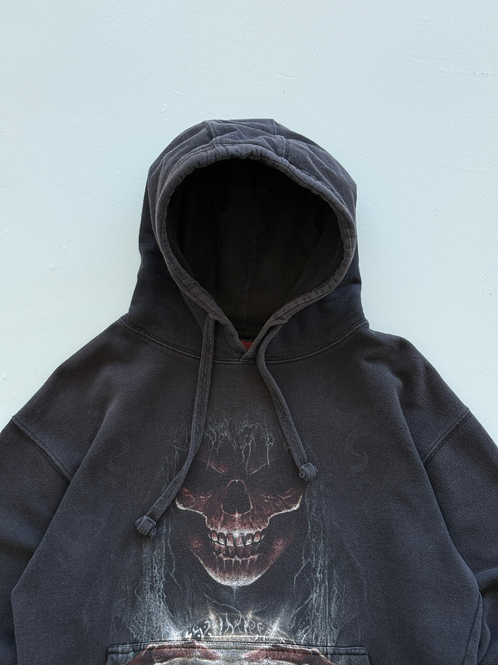 Black Spiral 00's Vintage Y2K Gothic Grim Reaper Graphic Hoodie - Small