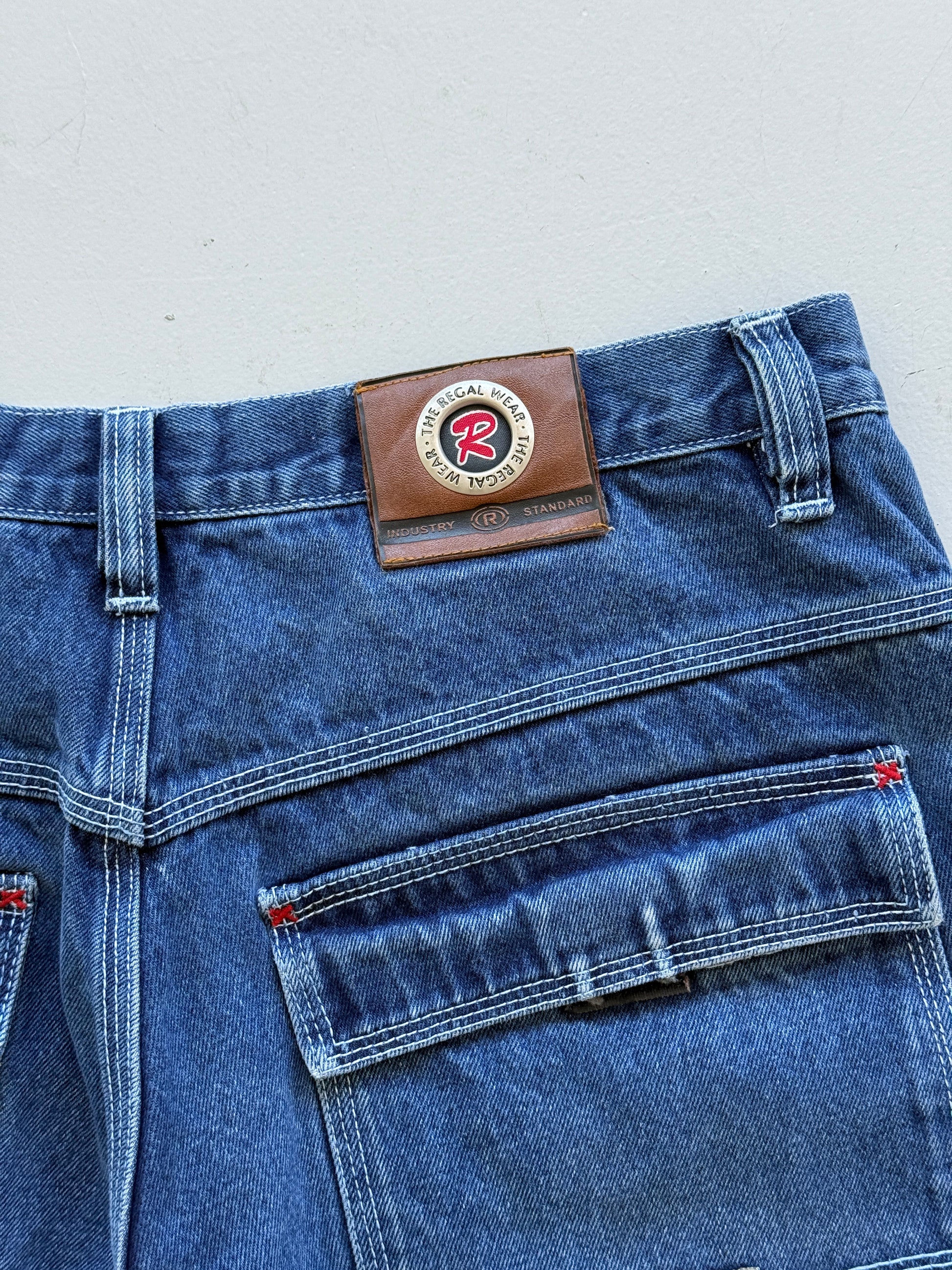 Mid Blue Regal 00's Vintage Y2K Baggy Hip Hop Denim Cargo Shorts - W36 x L12