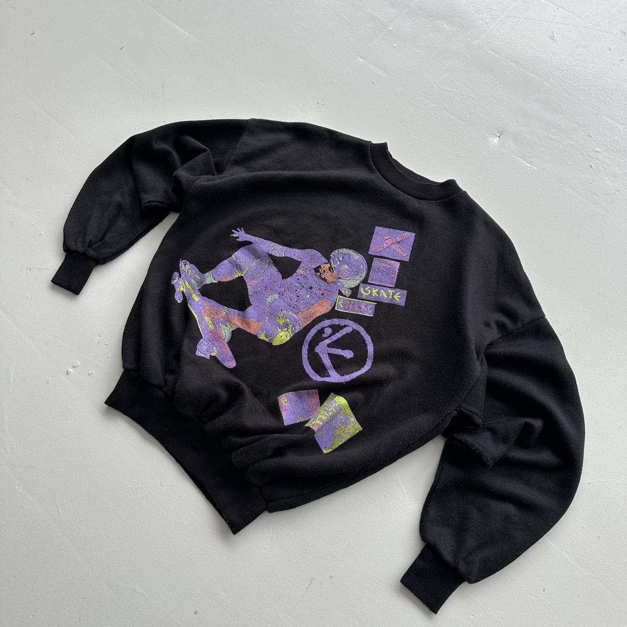 Black Skateboarding 90’s Vintage Graphic Sweatshirt - Small