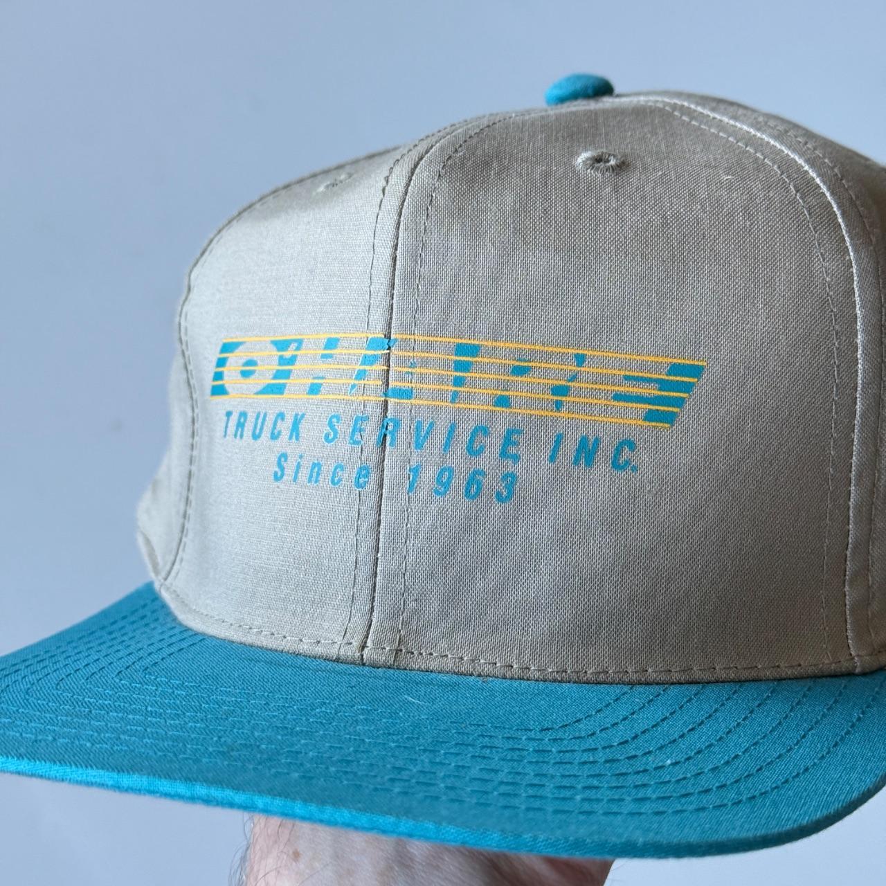 Beige / Blue O'Hare Vintage SnapBack Trucker Cap