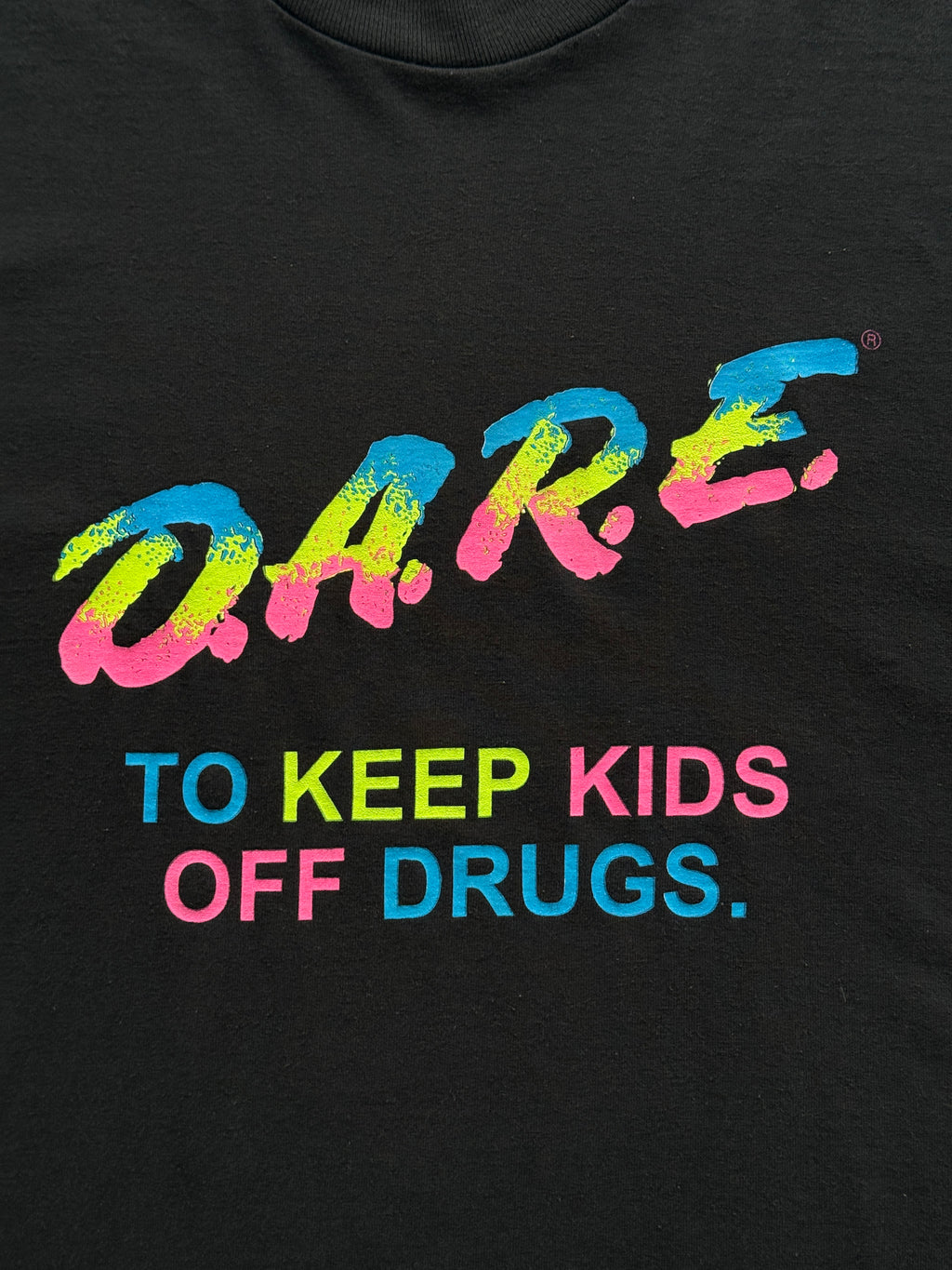 Black Dare 90's Vintage Graphic Single Stitch T-Shirt - Large