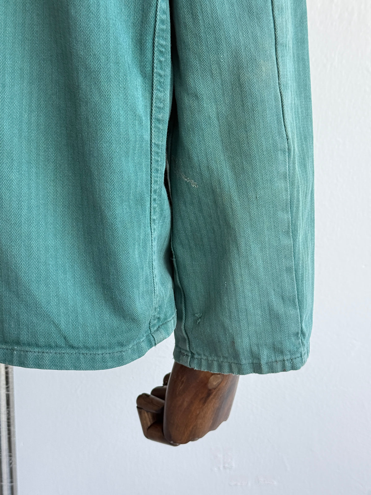 Thrashed Green French 1960s Vintage Workwear Chore Jacket CH504 - Small