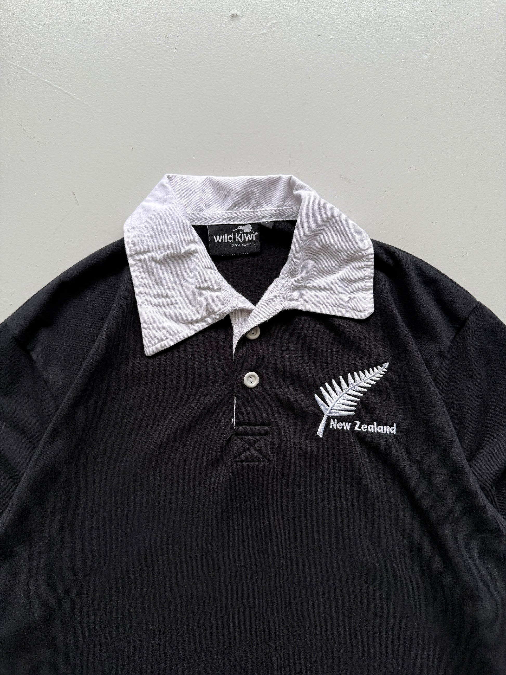New Zealand 90's Vintage Long Sleeve All Black Rugby Polo Jersey - Medium