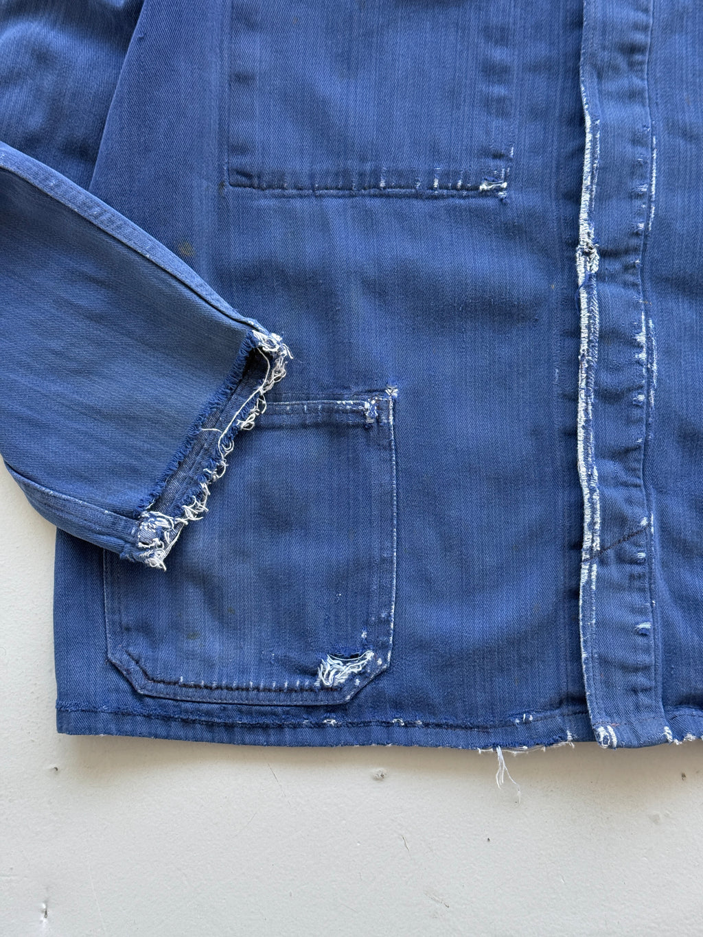 Thrashed Blue French Vintage Workwear Chore Jacket CH364 - Small