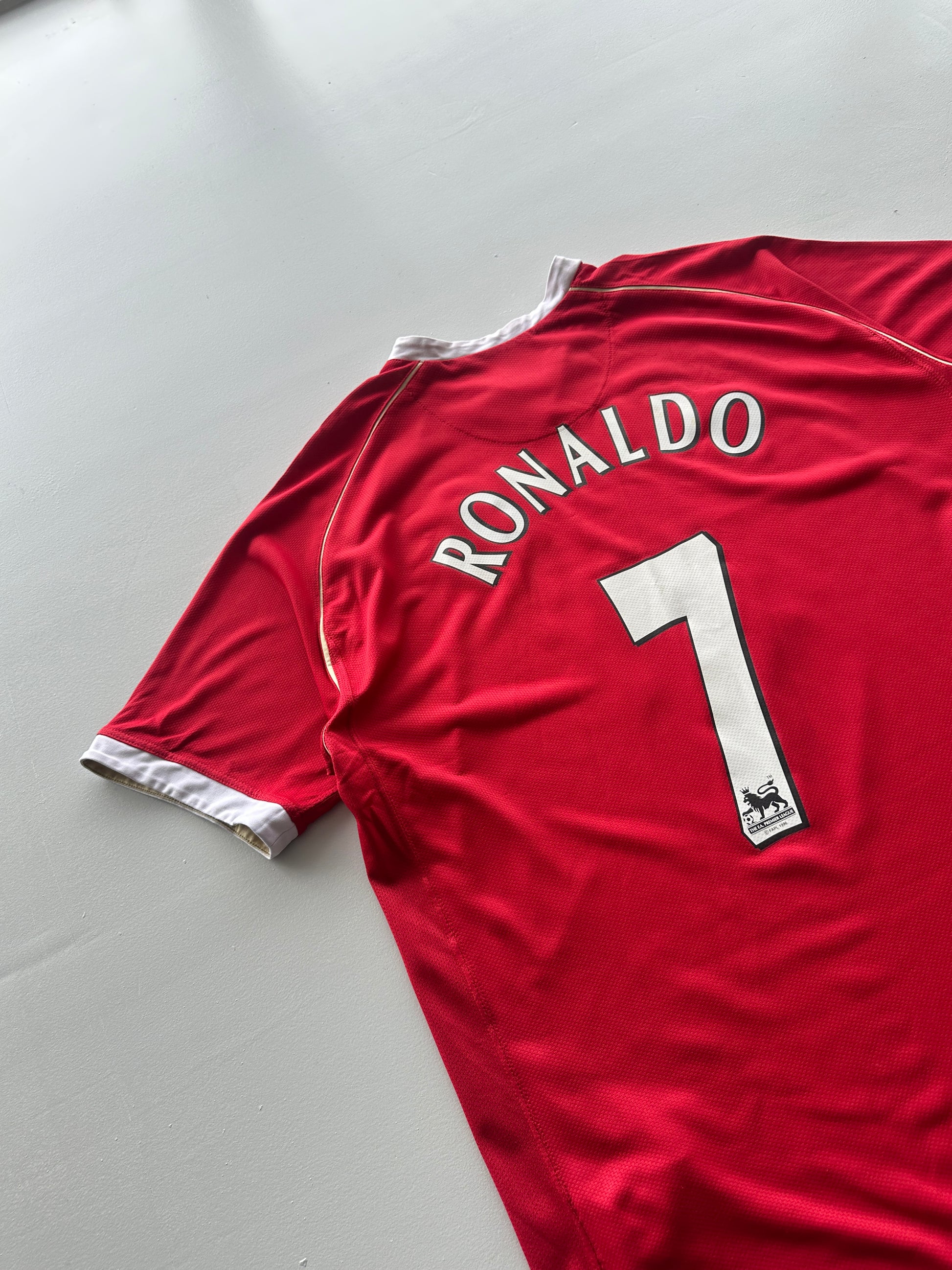Nike Manchester United Ronaldo #7 AIG 00's Vintage Home Football Shirt - XL