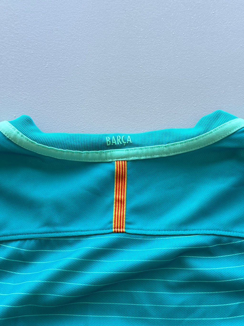 Nike FC Barcelona 2016-17 Third Vintage Football Shirt - XL