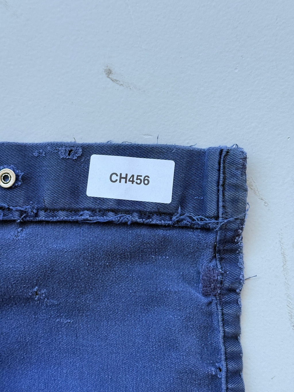 Thrashed Blue French 1970s Vintage Workwear Chore Jacket CH456 - Small