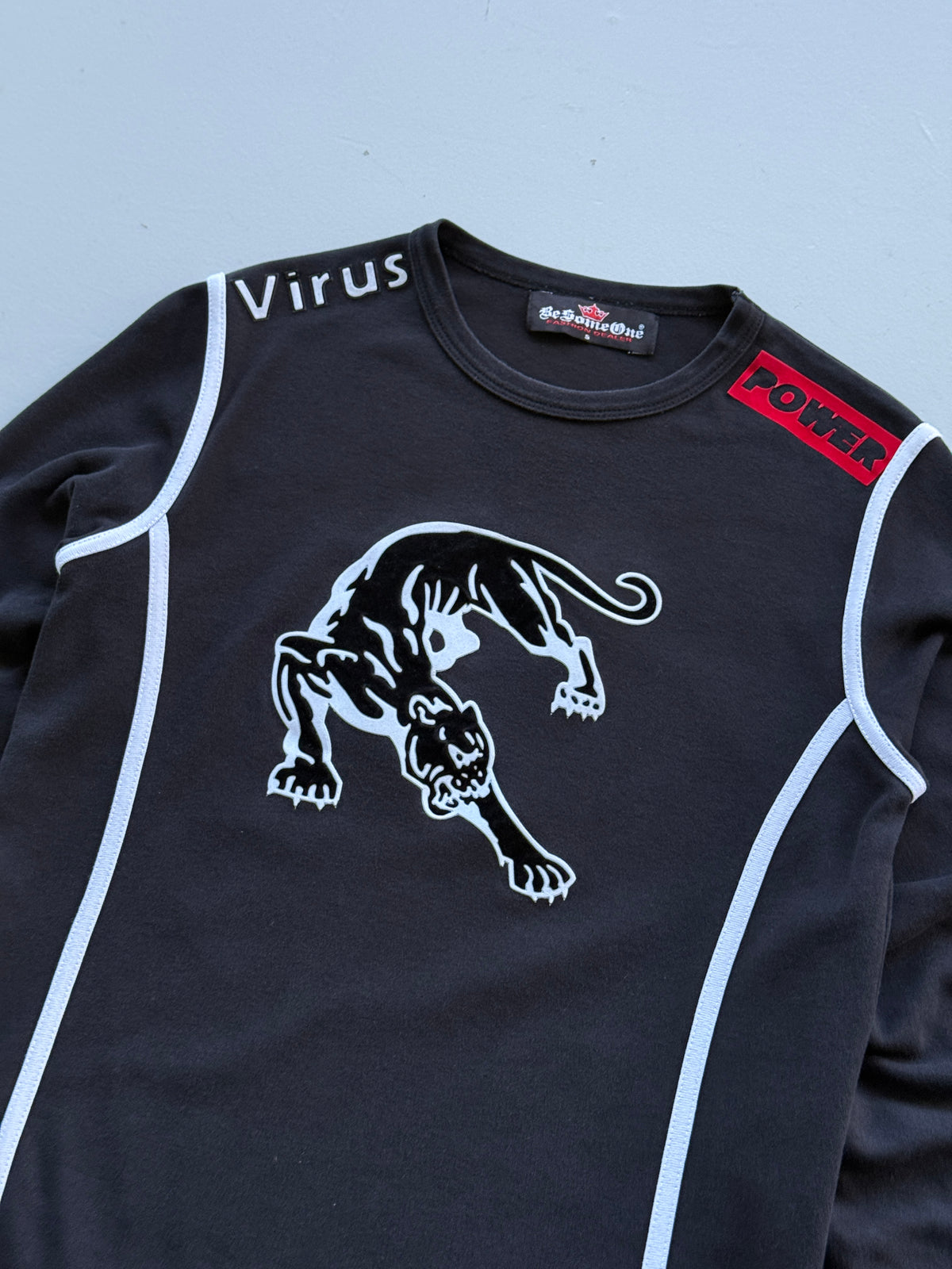 Black BeSomeOne Panther Virus Y2K Vintage Graphic Long Sleeve T-Shirt - Small