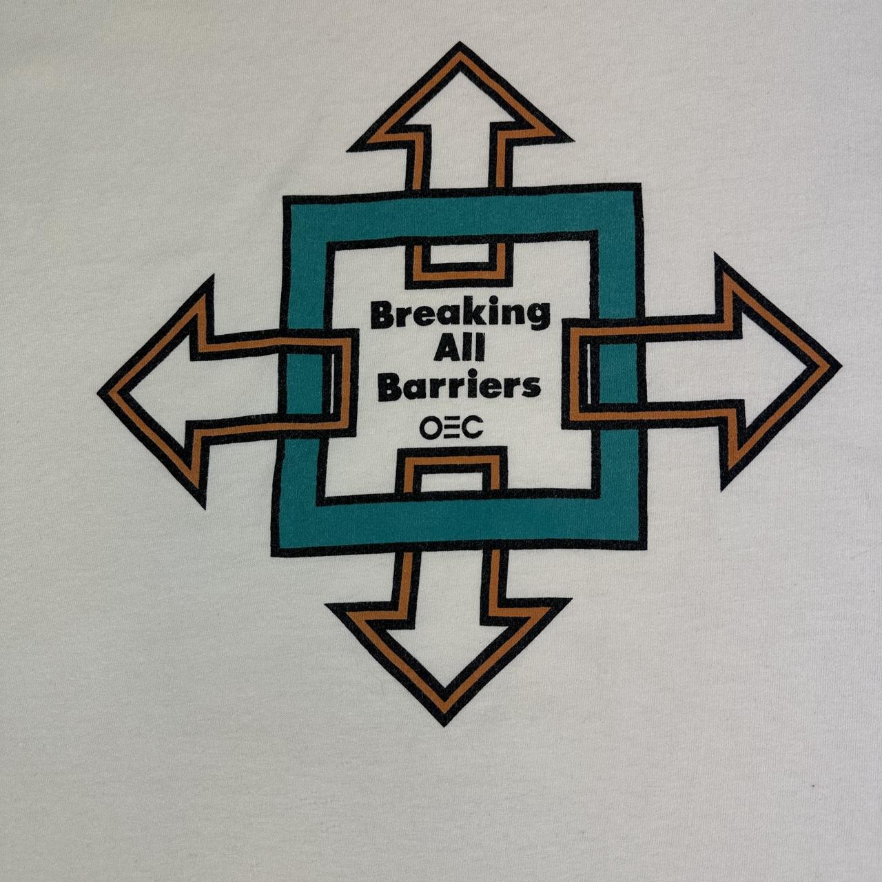 Breaking all Barriers 90s vintage T-shirt - Large