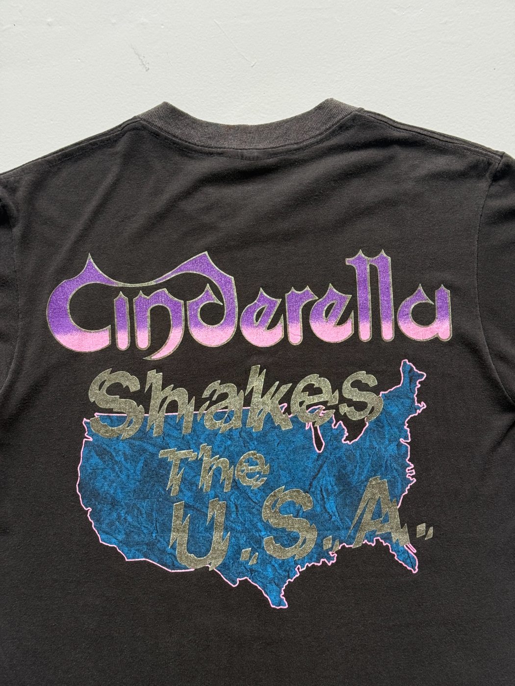 Cinderella Shakes The U.S.A. Single Stitch 80's Vintage Band T-Shirt -Small