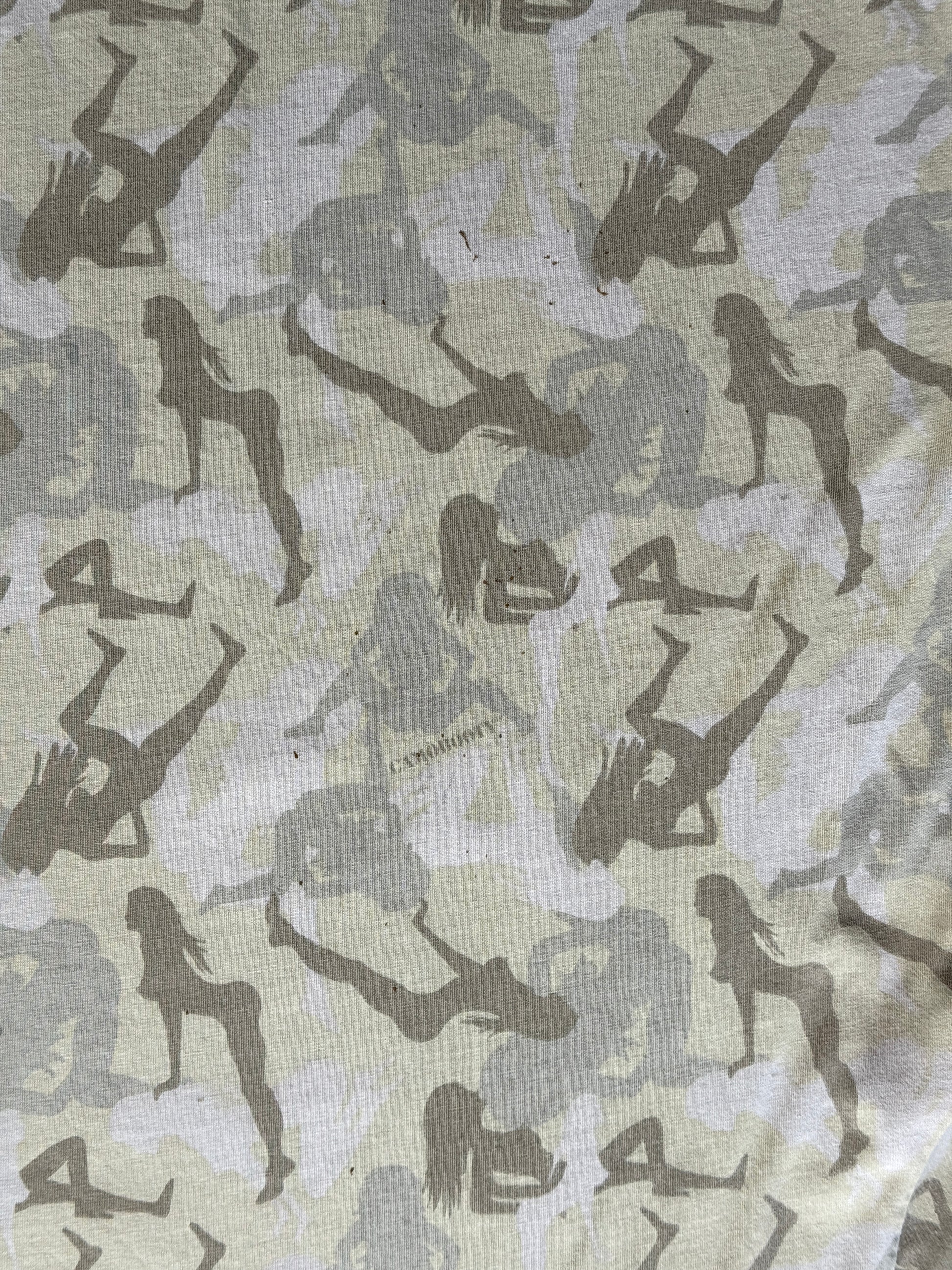 Camo Novelty Nude Silhouette 00's Camouflage T-Shirt - XL