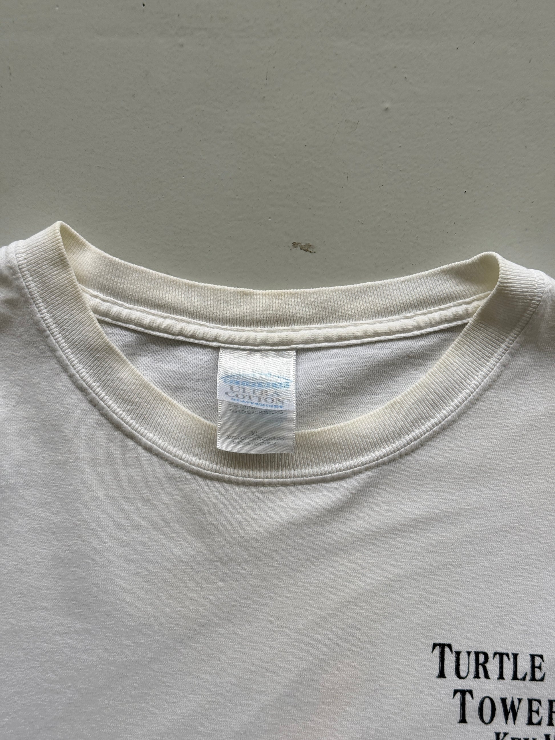 White Turtle Bay 90's Vintage Slogan Graphic Bar T-Shirt - XL